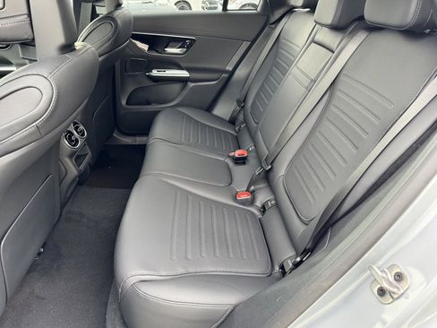 New 2025 Mercedes-Benz GLC 350e 4MATIC image 28