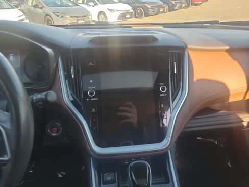 Used 2022 Subaru Outback Touring image 21