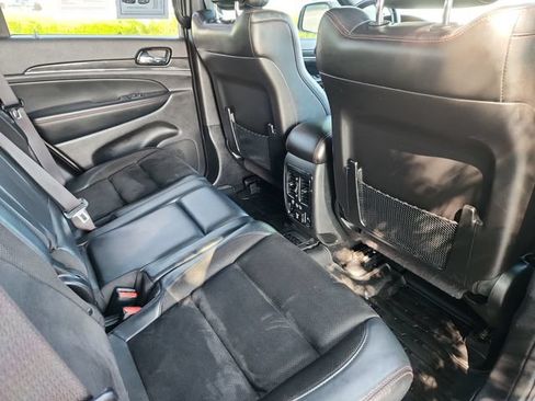 Used 2021 Jeep Grand Cherokee Trailhawk w/ Premium Lighting Group AWD/4WD image 28