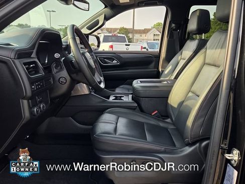 Used 2024 Chevrolet Tahoe RST w/ Luxury Package RWD image 5
