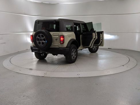 New 2025 Ford Bronco Big Bend image 9