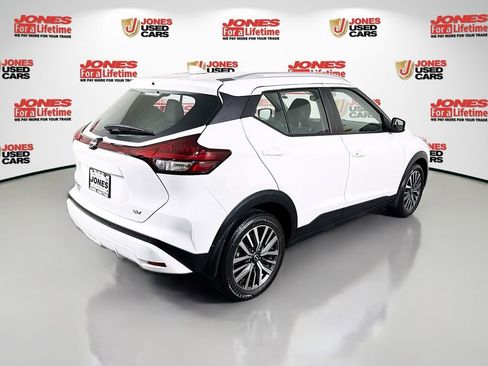 Certified 2023 Nissan Kicks SV image 15