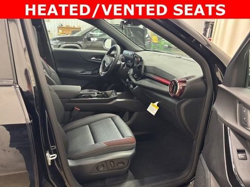 New 2026 Chevrolet Equinox RS w/ Convenience Package III AWD/4WD image 16