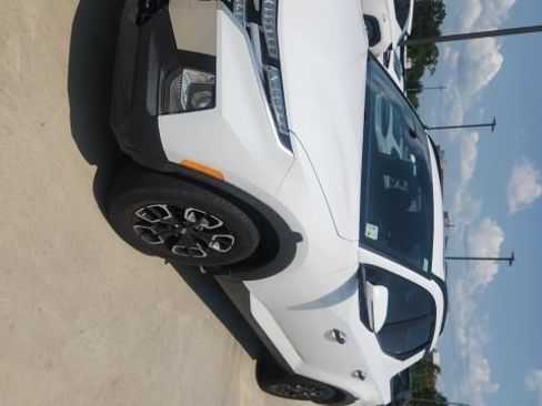Used 2022 Hyundai Santa Cruz SEL w/ Activity Package AWD/4WD image 4