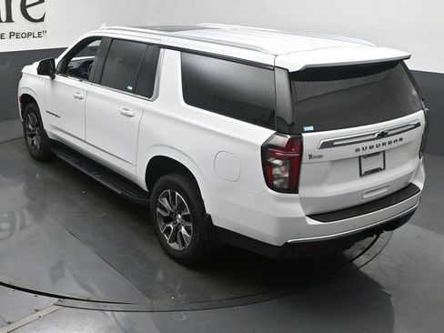 Used 2023 Chevrolet Suburban LT w/ LT Signature Plus Package AWD/4WD image 40