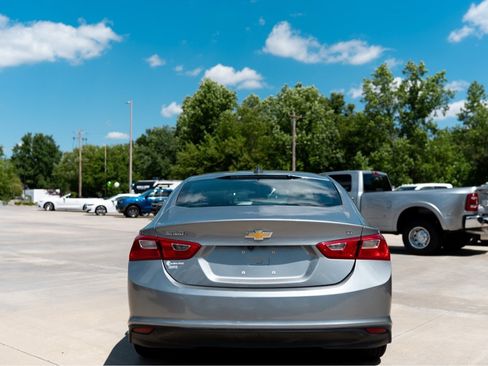 Used 2023 Chevrolet Malibu LT FWD image 5