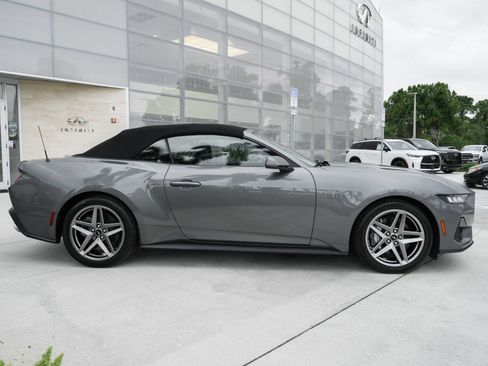 Used 2024 Ford Mustang GT Premium RWD image 31