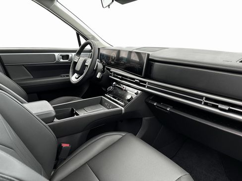 New 2025 Hyundai Santa Fe SEL image 15