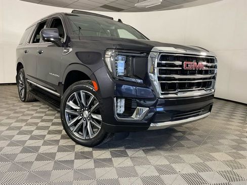 Used 2023 GMC Yukon SLT image 46