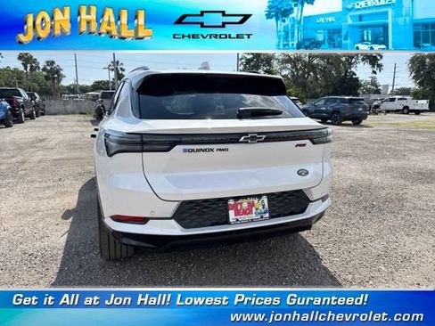 New 2025 Chevrolet Equinox EV RS image 8