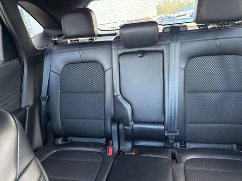 Certified 2025 Ford Escape ST-Line Select AWD/4WD image 29