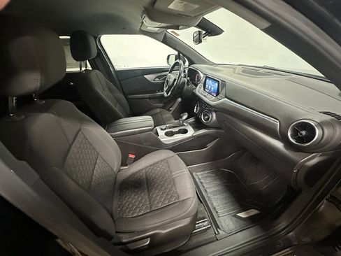 Used 2020 Chevrolet Blazer LT image 24