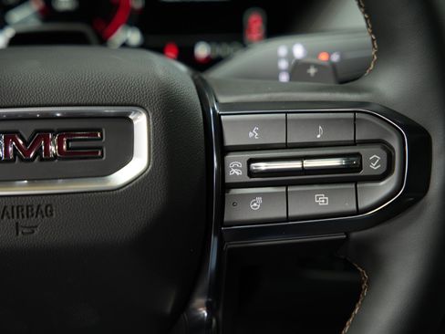 New 2026 GMC Yukon XL AT4 w/ AT4 Premium Plus Package AWD/4WD image 42