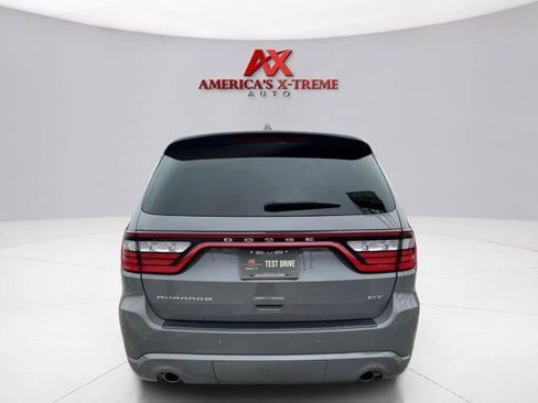 Used 2022 Dodge Durango GT RWD image 4