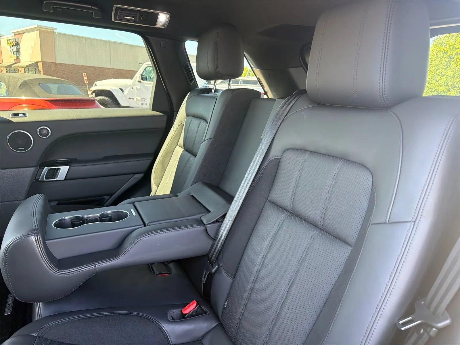 Used 2020 Land Rover Range Rover Sport HST AWD/4WD image 49