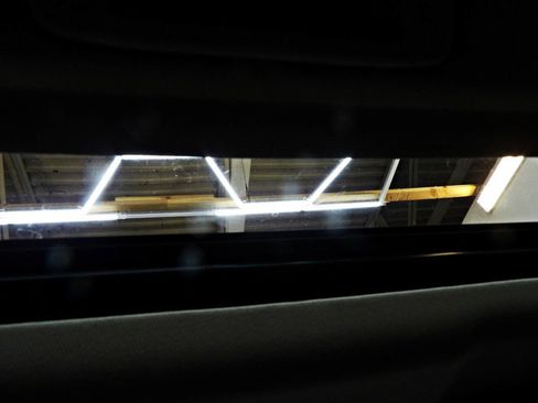 Used 2021 Honda Civic EX-L image 17