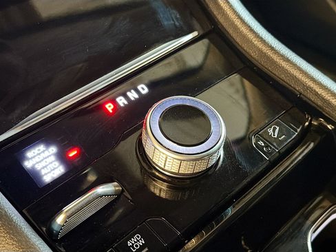 Used 2023 Jeep Grand Cherokee 4WD 4xe w/ Luxury Tech Group II image 25