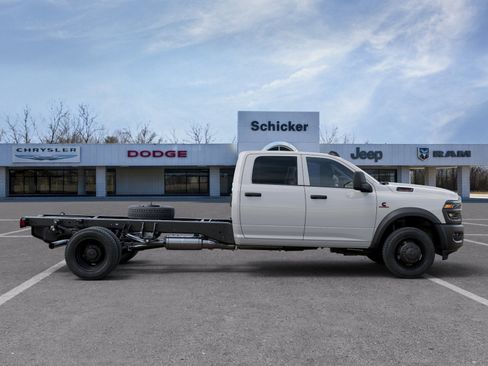 New 2026 RAM 4500 Tradesman AWD/4WD image 52