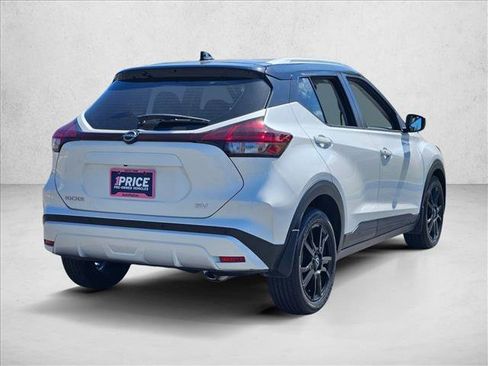 Used 2024 Nissan Kicks SV FWD image 7