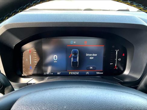 Used 2025 Ford Maverick Lobo AWD/4WD image 21