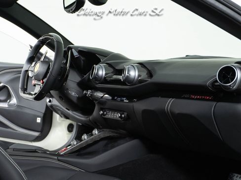 Used 2019 Ferrari 812 Superfast RWD image 37