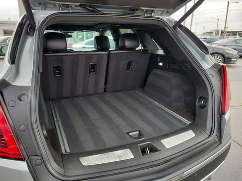 Used 2023 Cadillac XT5 Premium Luxury image 10