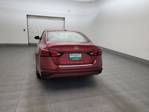Used 2023 Nissan Altima 2.5 SV FWD image 6
