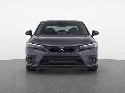 Used 2024 Honda Civic Sport Touring image 2