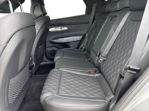 Used 2025 Genesis GV70 3.5T Sport w/ Sport Advanced Package image 13