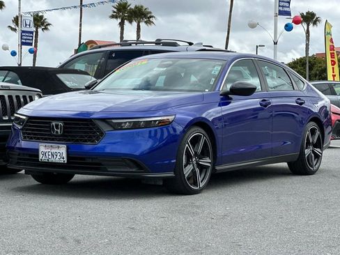 Used 2024 Honda Accord Sport image 7