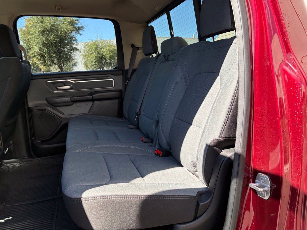 Used 2020 RAM 1500 Big Horn AWD/4WD image 10