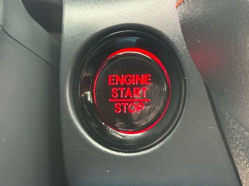 Used 2024 Honda HR-V Sport image 27