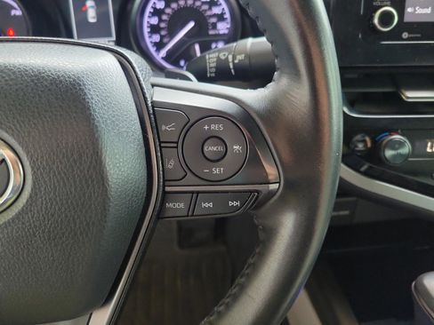 Used 2024 Toyota Camry SE image 26