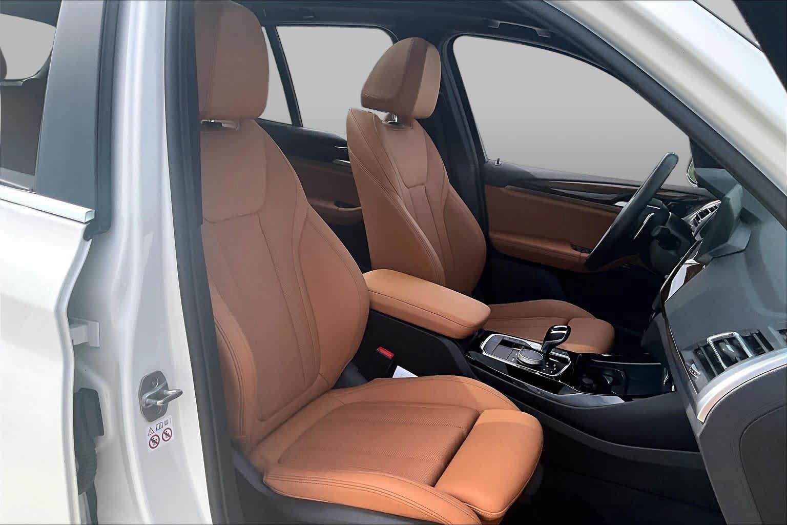 Used 2024 BMW X3 xDrive30i w/ Premium Package w/ZPA AWD/4WD image 8