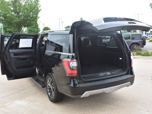 Used 2021 Ford Expedition Max Limited RWD image 19