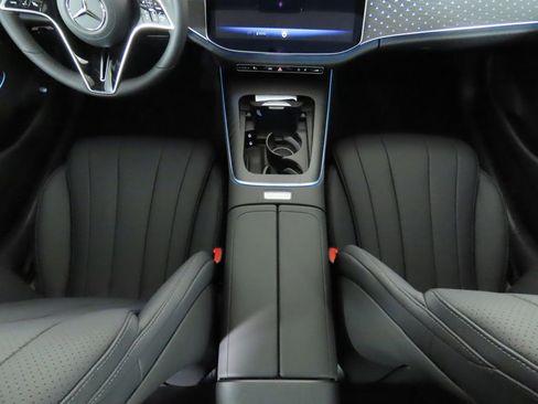 Certified 2025 Mercedes-Benz E 350 Sedan image 18