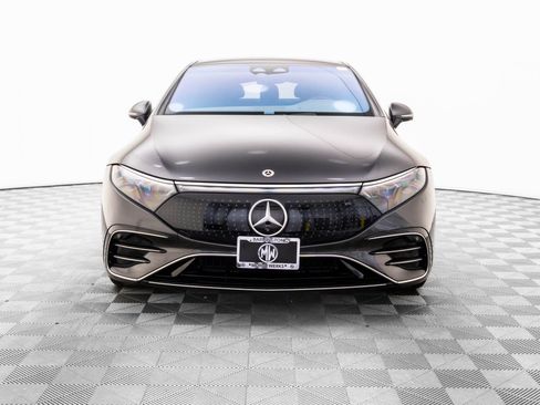 Used 2024 Mercedes-Benz EQS 450+ 4MATIC Sedan w/ Executive Rear Seat Package image 9