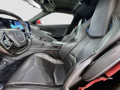Used 2022 Chevrolet Corvette Stingray Coupe w/ Z51 Performance Package RWD image 22