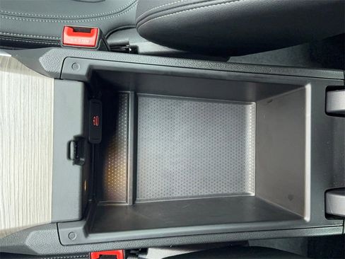 Used 2025 BMW 330i Sedan image 37