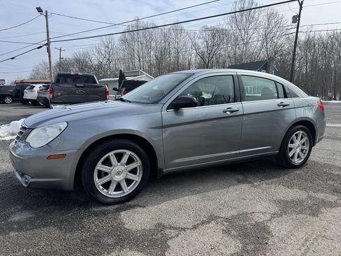 Used 2009 Chrysler Sebring Limited image 8