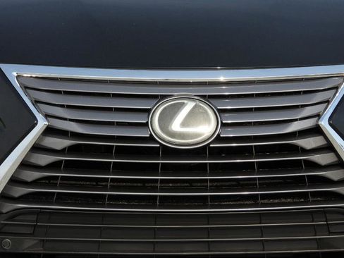 Used 2017 Lexus RX 350 Premium w/ Premium Package image 25