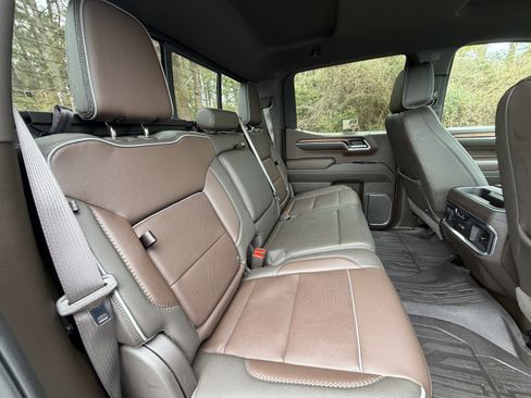 Used 2024 GMC Sierra 1500 Denali w/ Technology Package image 21