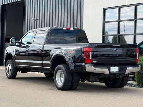 Used 2020 Ford F350 Lariat w/ Lariat Ultimate Package AWD/4WD image 3