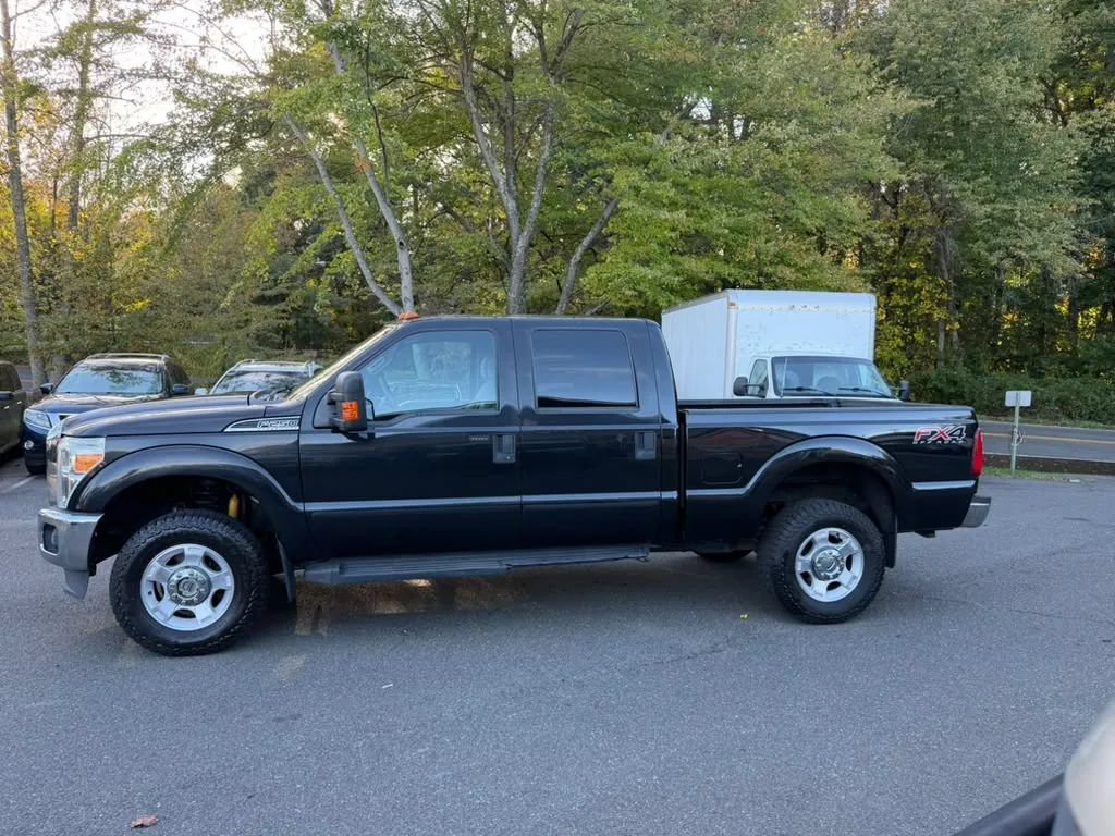 Used 2015 Ford F250 XLT w/ XLT Value Package AWD/4WD image 3