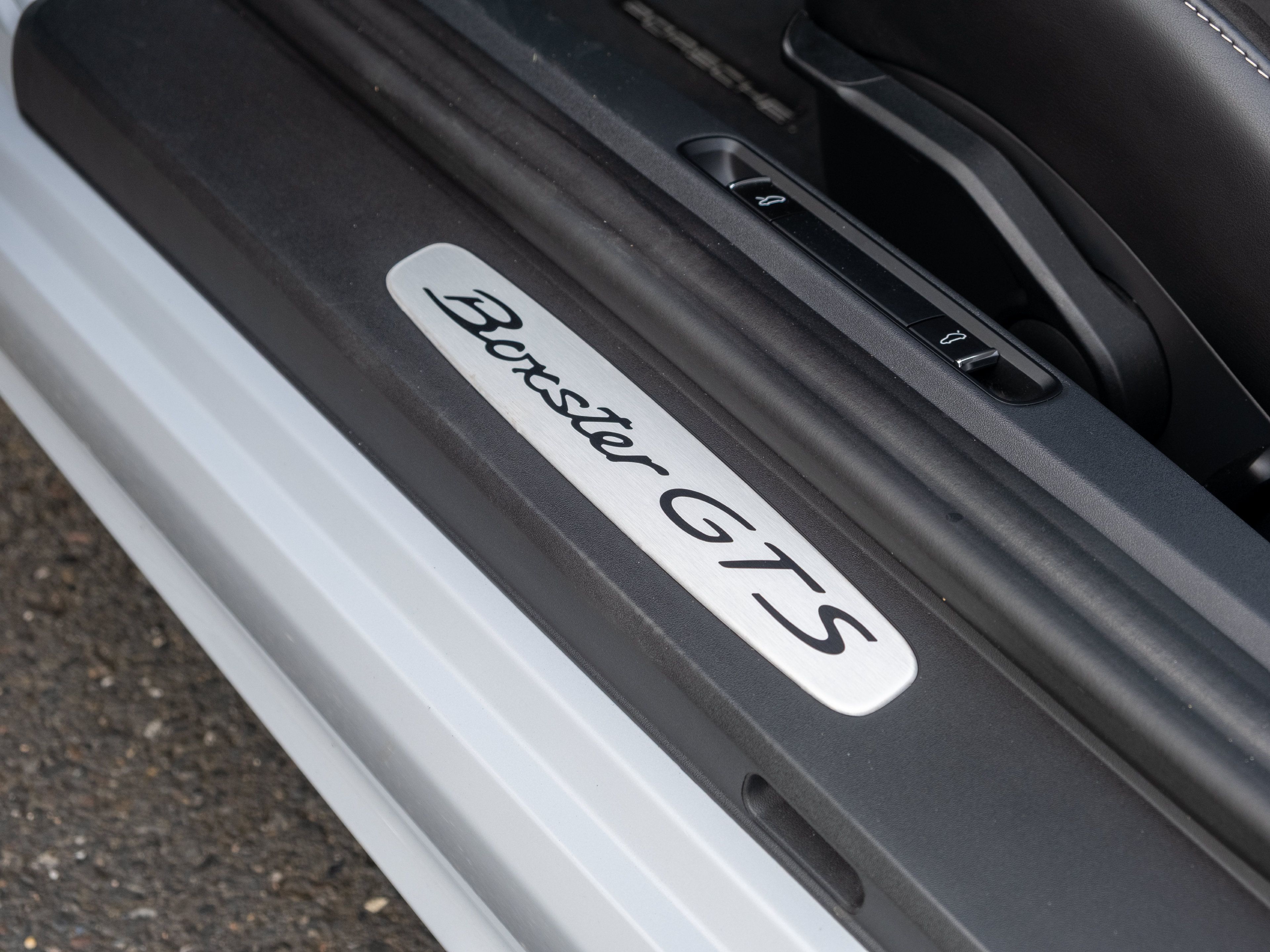 Certified 2024 Porsche 718 Boxster GTS RWD image 41