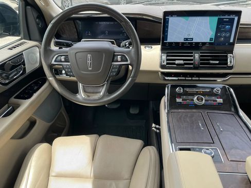 Used 2023 Lincoln Navigator Reserve AWD/4WD image 25