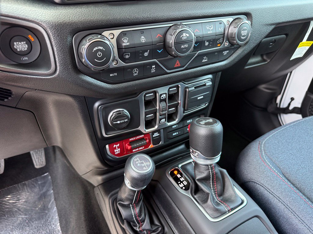 New 2026 Jeep Wrangler Unlimited Sport w/ Dual Top Group AWD/4WD image 22