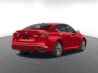 Used 2025 Nissan Altima 2.5 SV FWD video 2