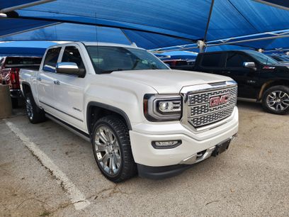 Used 2017 GMC Sierra 1500 Denali w/ Denali Ultimate Package