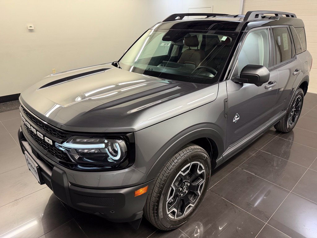New 2026 Ford Bronco Sport Outer Banks w/ Outer Banks Tech Package+ AWD/4WD image 3
